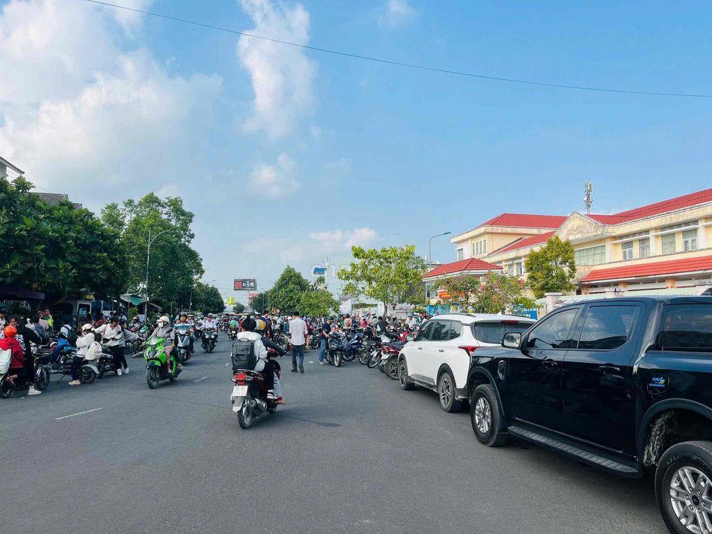BÁN NỀN TRỤC CHÍNH ĐS 1 - KDC VĂN HOÁ TÂY ĐÔ (CÁCH 2 TRƯỜNG HỌC 50m)