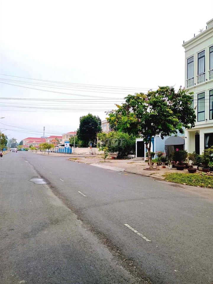 BÁN NỀN TRỤC CHÍNH ĐS 1 - KDC VĂN HOÁ TÂY ĐÔ (CÁCH 2 TRƯỜNG HỌC 50m)