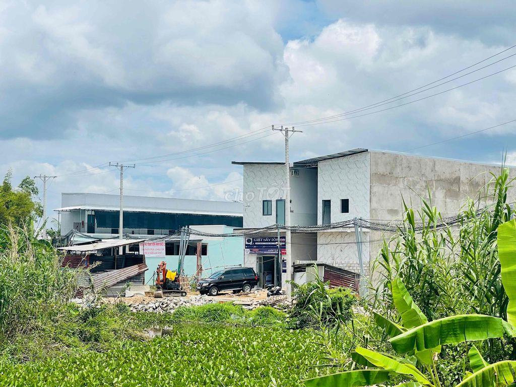 BÁN NỀN 108M² THỔ CƯ – GẦN TRƯỜNG ĐH NAM CẦN THƠ – LỘ 5M VIEW RẠCH