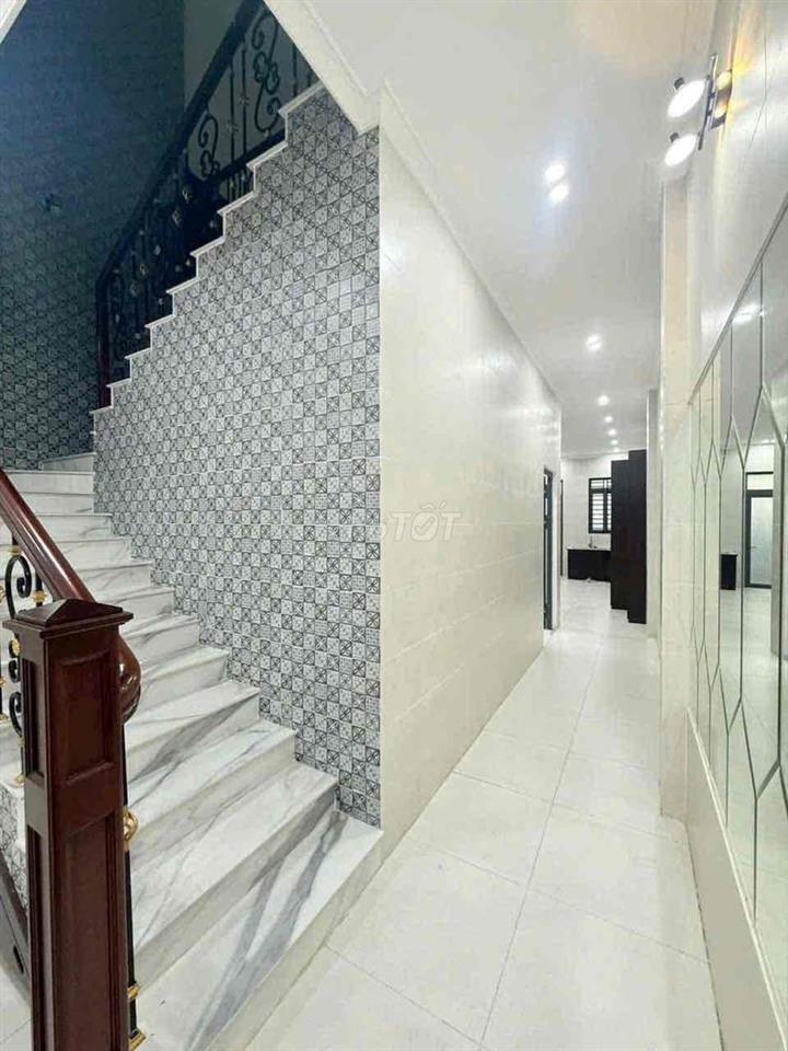 BÁN NHÀ 2 TẦNG HOÀN CÔNG – ĐỐI DIỆN BV NHI ĐỒNG – TẶNG NỘI THẤT GỖ