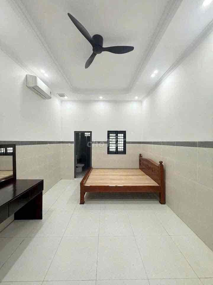 BÁN NHÀ 2 TẦNG HOÀN CÔNG – ĐỐI DIỆN BV NHI ĐỒNG – TẶNG NỘI THẤT GỖ