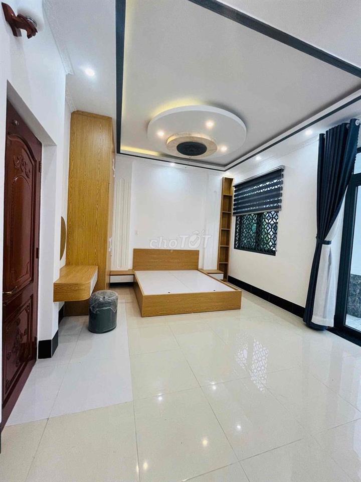 CHO THUÊ NHÀ 3 TẦNG MỚI ĐẸP - SẲN NỘI THẤT - KDC NAM LONG (3PN)