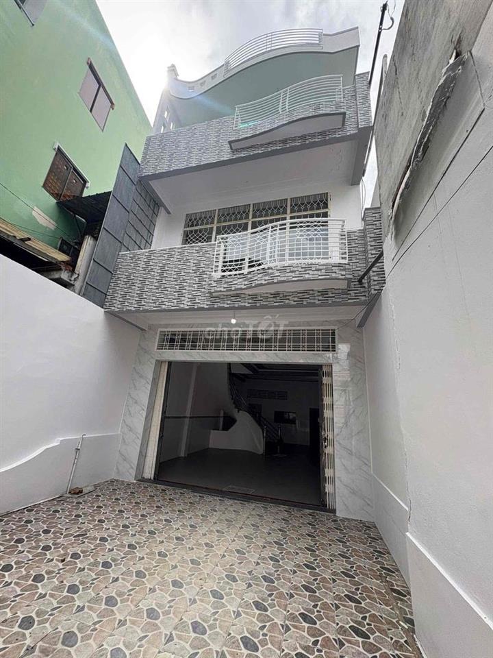 CHO THUÊ NHÀ 3 TẦNG - MẶT TIỀN 30/4, GẦN TRƯỜNG LƯƠNG THẾ VINH