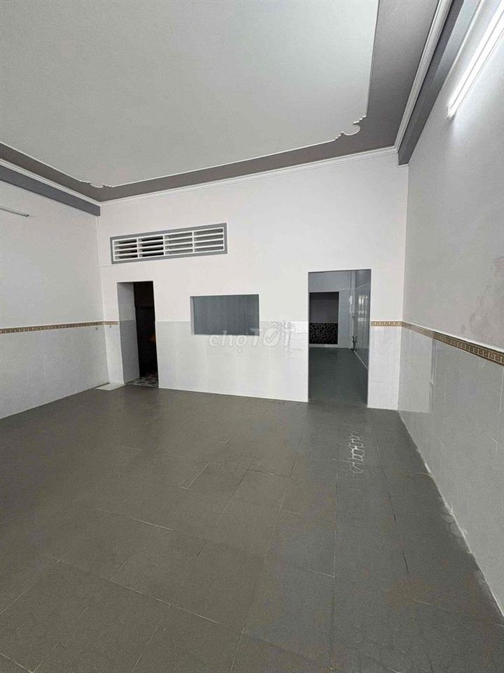CHO THUÊ NHÀ 3 TẦNG - MẶT TIỀN 30/4, GẦN TRƯỜNG LƯƠNG THẾ VINH