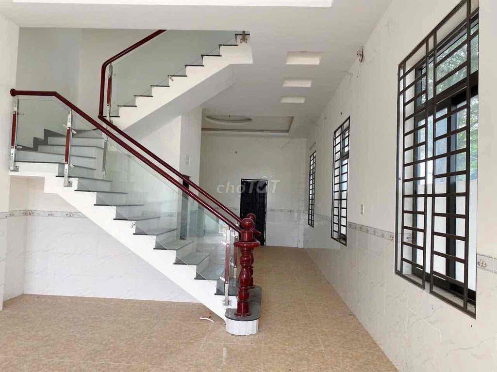 NHÀ CHO THUÊ TRỆT 3 LẦU - GÓC 2 MẶT TIỀN - KDC VĂN HOÁ TÂY ĐÔ