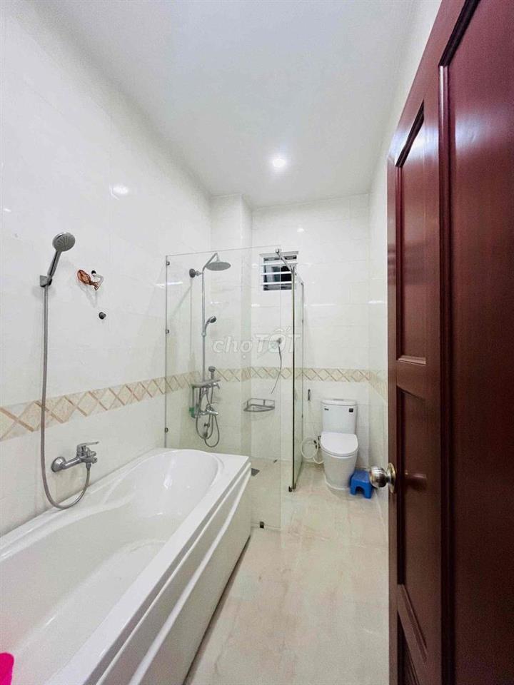 CHO THUÊ NHÀ TRỆT 2 LẦU - FULL NỘI THẤT - KDC HƯNG PHÚ