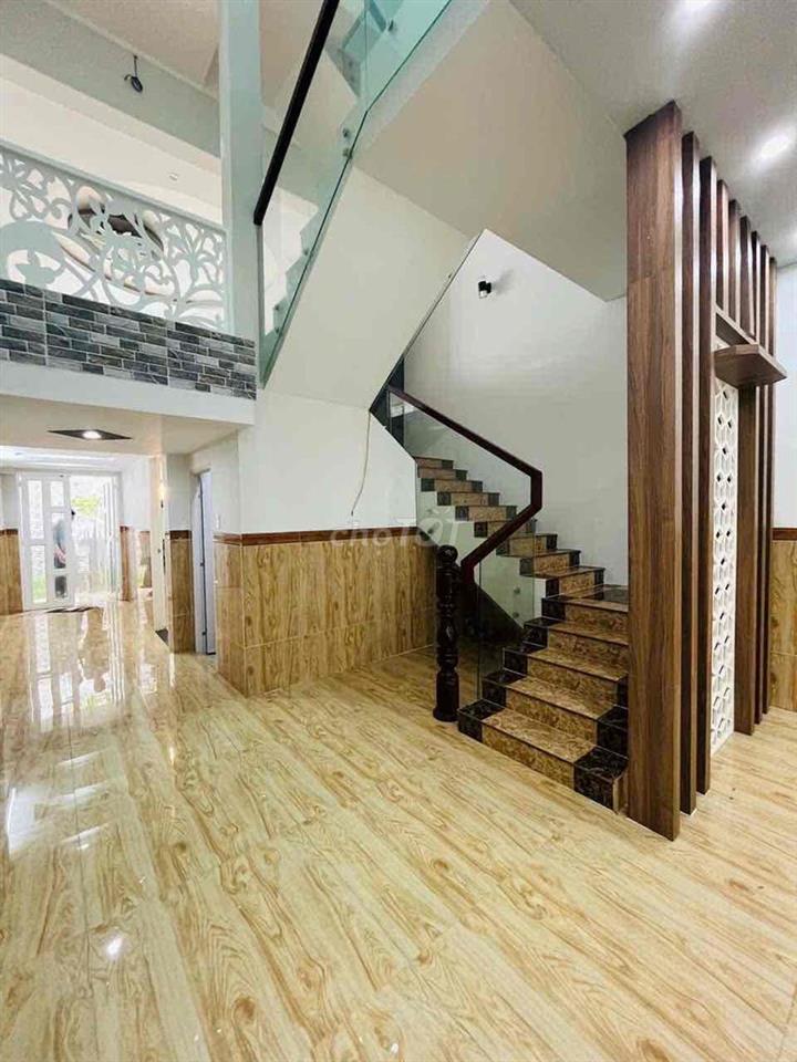 CHO THUÊ NHÀ 4 TẦNG (5PN) - SẲN NỘI THẤT - KDC 586, CÁI RĂNG