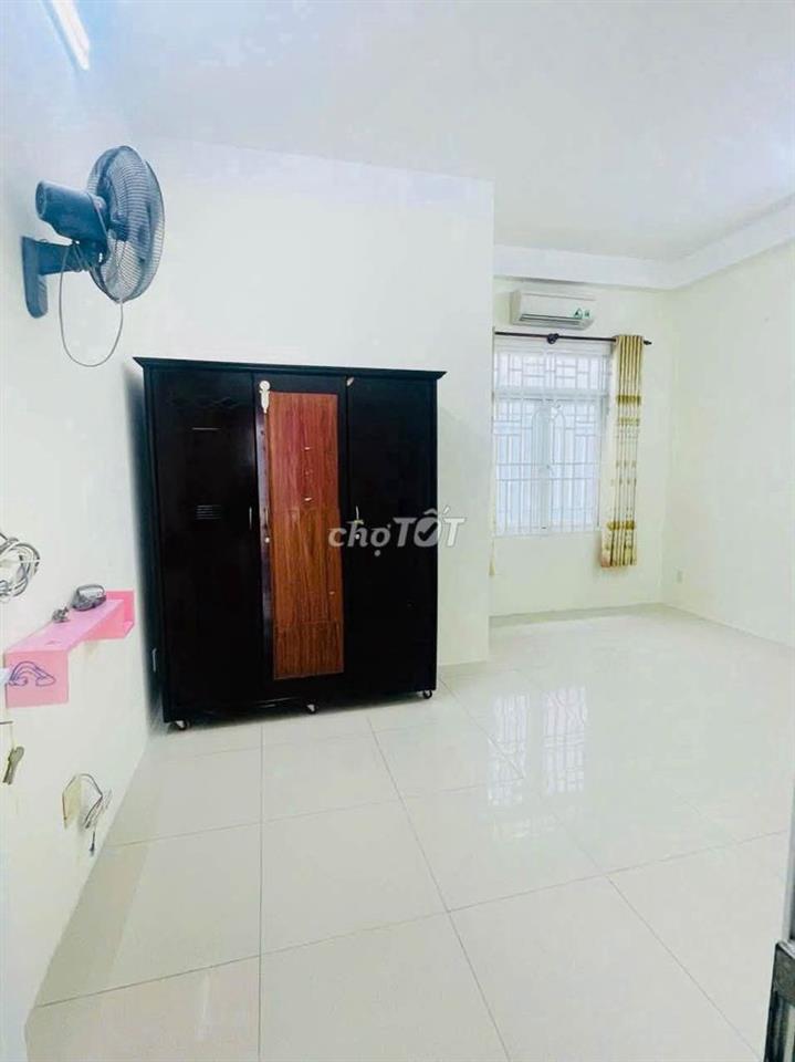Bán nhà 2 lầu KDC Hưng Phú 60m2 3PN Sổ hồng hoàn công