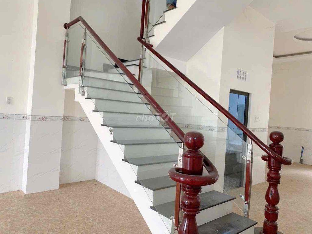 CHO THUÊ NHÀ GÓC 3 LẦU - TRỤC CHÍNH KDC VĂN HOÁ TÂY ĐÔ (VỊ TRÍ KD)