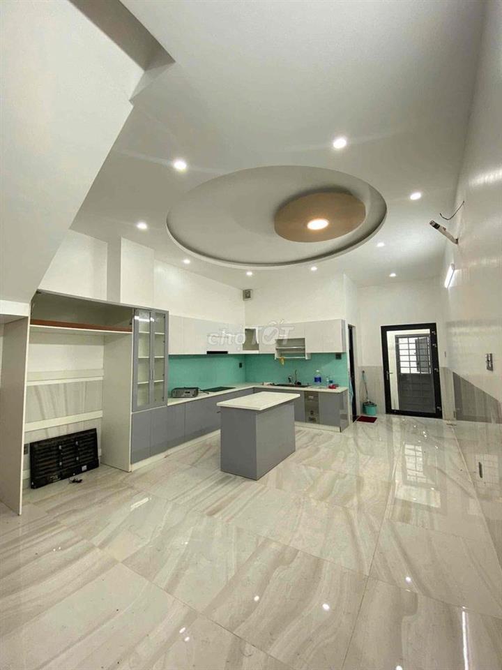 NHÀ TRỆT 3 LẦU - SẲN 4 MÁY LẠNH - TRỤC CHÍNH KDC HƯNG PHÚ 1
