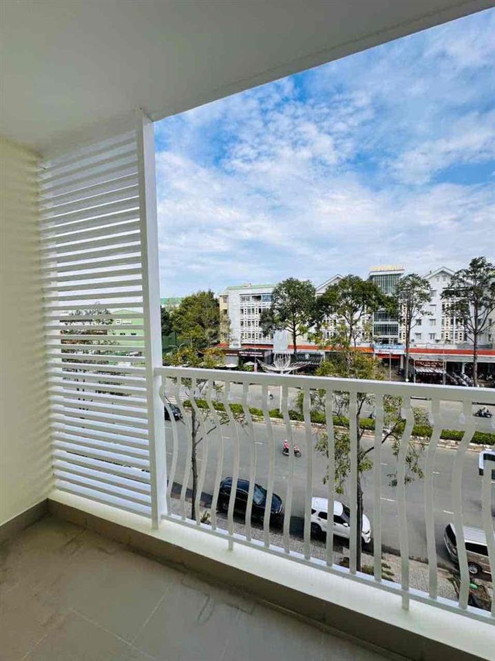 Cho thuê căn hộ chung cư CADIF, view Lý Thái Tổ, 2 phòng ngủ