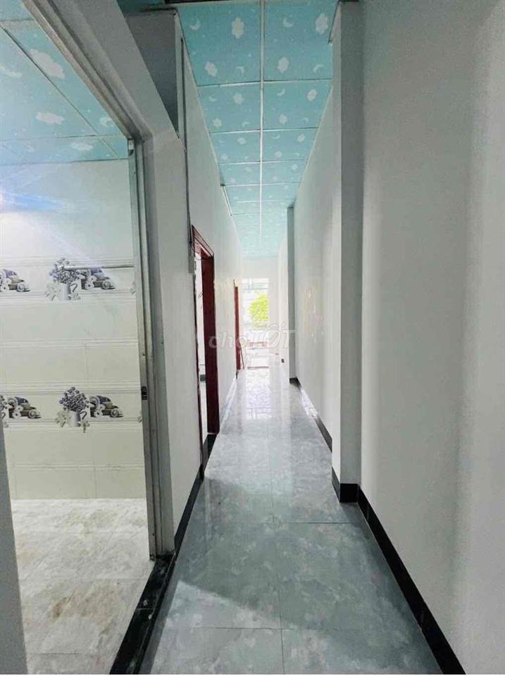 CHO THUÊ NHÀ: TRỆT 1 LẦU MỚI ĐẸP - KDC HỒNG LOAN - GIÁ CHỐT: 8 TRIỆU