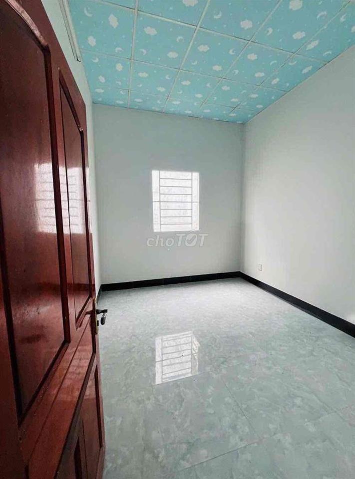 CHO THUÊ NHÀ: TRỆT 1 LẦU MỚI ĐẸP - KDC HỒNG LOAN - GIÁ CHỐT: 8 TRIỆU