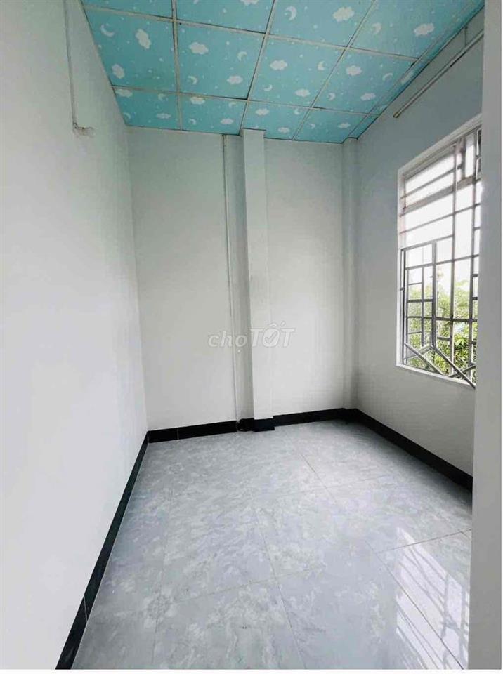 CHO THUÊ NHÀ: TRỆT 1 LẦU MỚI ĐẸP - KDC HỒNG LOAN - GIÁ CHỐT: 8 TRIỆU