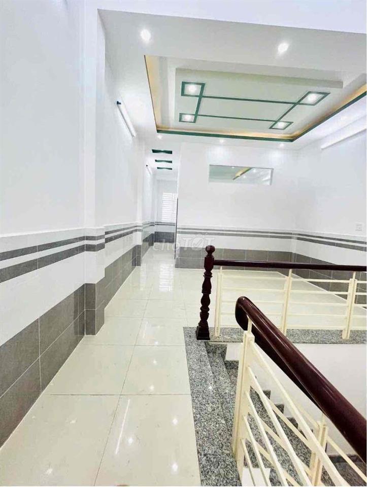 CHO THUÊ NHÀ TRỆT 1 LẦU MỚI ĐẸP - 3 MÁY LẠNH - KDC HƯNG PHÚ