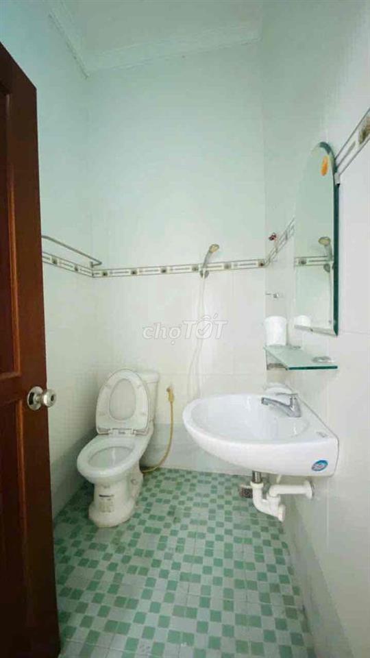 BÁN NHÀ 5 TẦNG (500m2 sàn) - MẶT TIỀN Đ.VÕ NGUYÊN GIÁP (Lộ giới 80m),