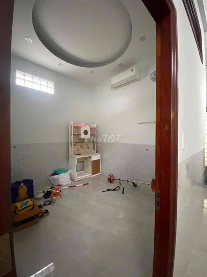 BÁN NHÀ TRỆT - HẺM 500 ĐƯỜNG 30/4 (CÁCH ĐẦU HẺM 200M) - GIÁ: 2.7 TỶ