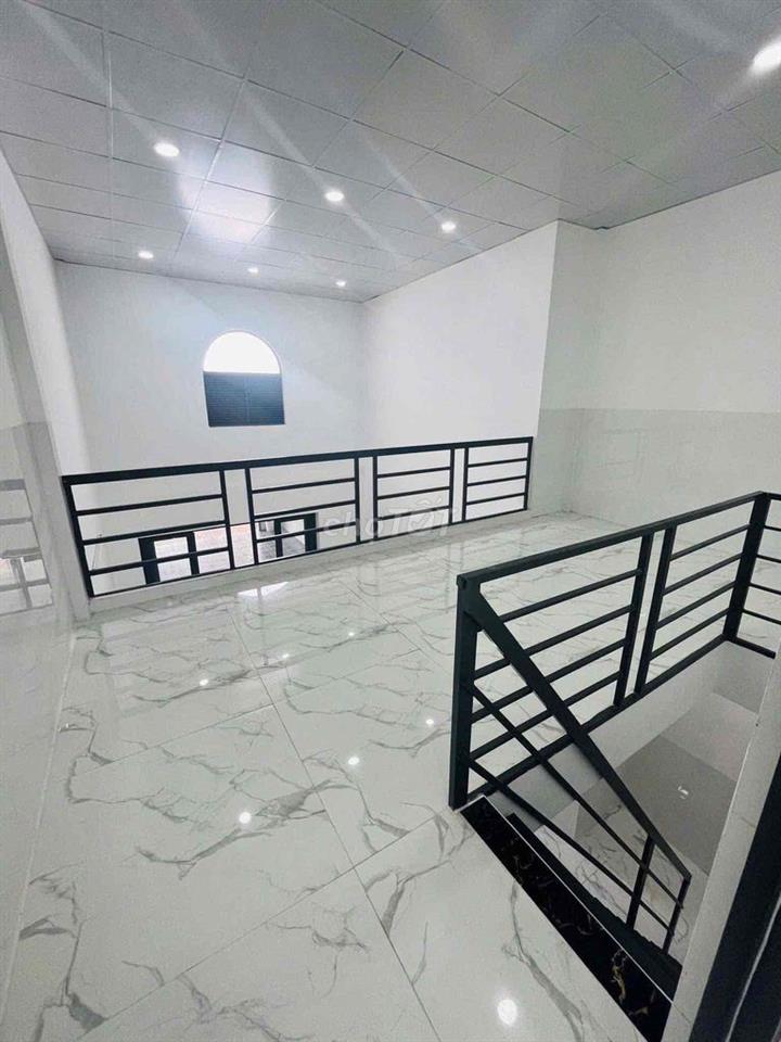 CHO THUÊ NHÀ TRỆT 1 LỬNG RỘNG - MẶT TIỀN KDC VĂN HOÁ TÂY ĐÔ