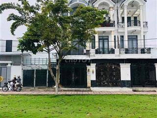 NHÀ 2 LẦU - KDC HƯNG PHÚ - MẶT TIỀN CÔNG VIÊN 26/3 - GIÁ: 3.8x TỶ
