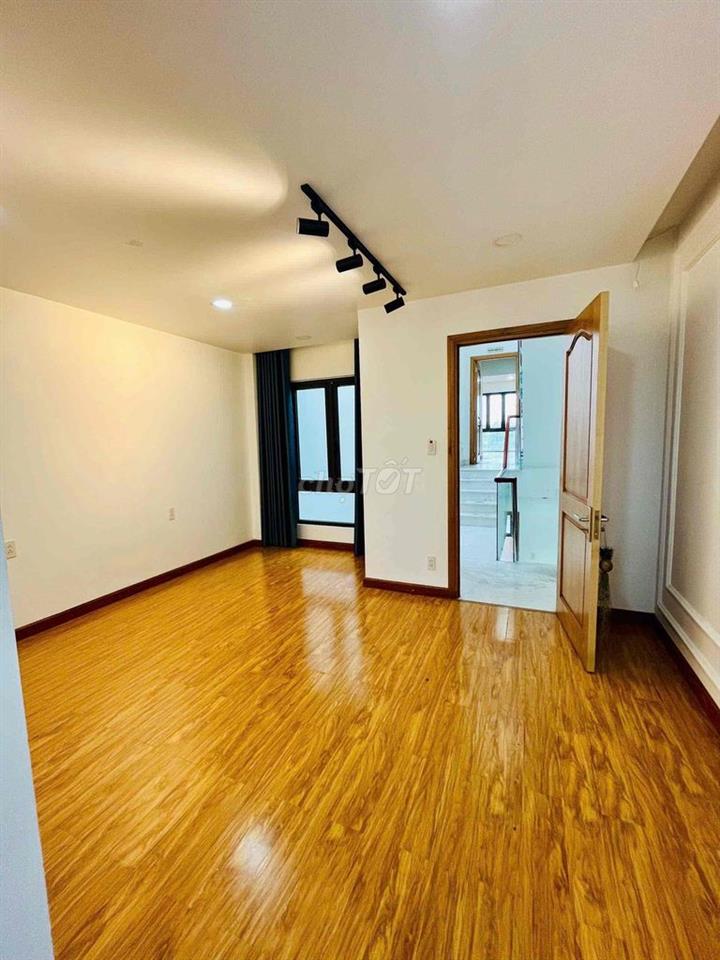 NHÀ CHO THUÊ TRỆT 3 LẦU - FULL MÁY LẠNH -  MẶT TIỀN Đ. TRẦN HOÀNG NA