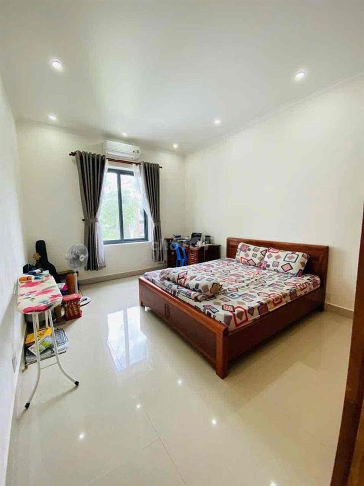 CHO THUÊ BIỆT THỰ GÓC 300m2 KHU NAM CẦN THƠ (CÓ NỘI THẤT)