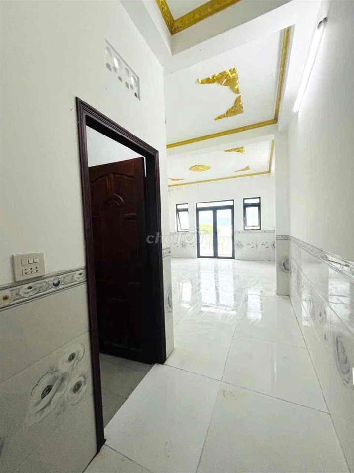 BÁN NHÀ 4 LẦU - TRỤC CHÍNH BÙI QUANG TRINH KDC PHÚ AN - GIÁ BÁN: 5,5 T