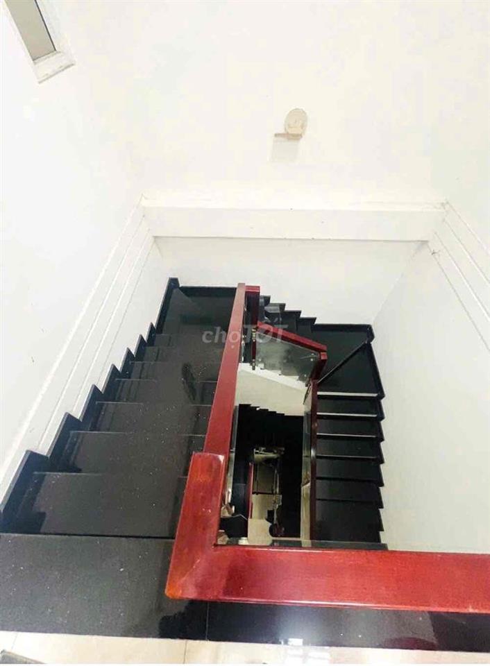 BÁN NHÀ 2 LẦU HOÀN CÔNG - ĐƯỜNG D3 - KDC HỒNG LOAN 6A - GIÁ: 4.9 TỶ