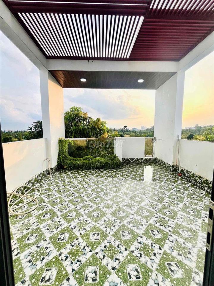 CHO THUÊ NHÀ TRỆT 2 LẦU MỚI ĐẸP - CÓ NỘI THẤT - KDC VĂN HOÁ TÂY ĐÔ