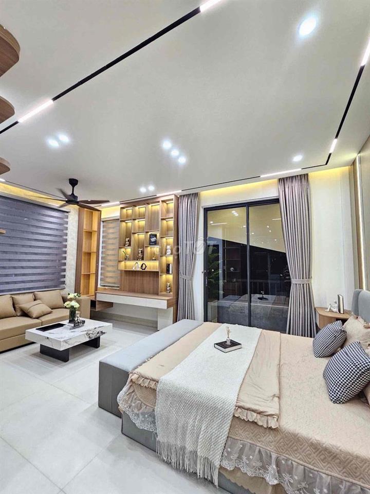 NHÀ 4 TẦNG MỚI XÂY - CÓ THANG MÁY CAO CẤP KDC NAM LONG 2 CENTRAL LAKE