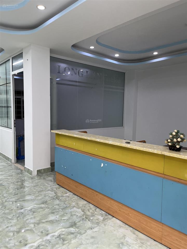 Bán tòa nhà căn hộ dịch vụ góc 2 mt 8 tầng thang máy, mặt tiền khủng lên tới 12m, hẻm ô tô tránh