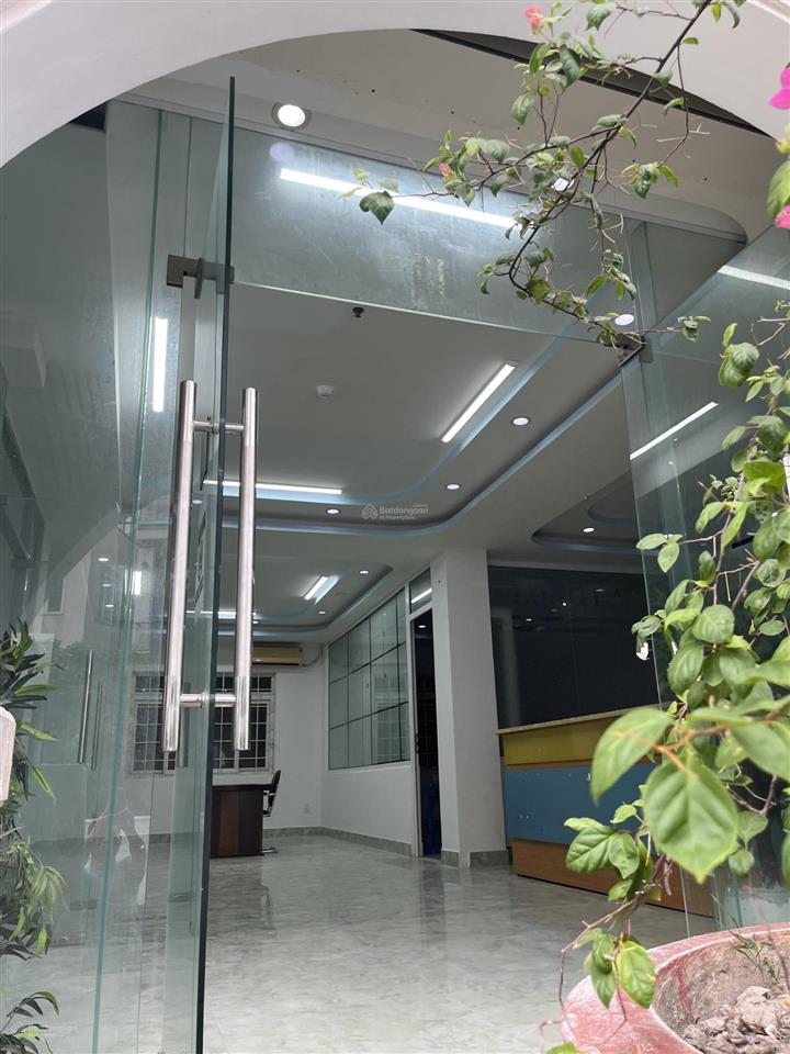 Bán tòa nhà căn hộ dịch vụ góc 2 mt 8 tầng thang máy, mặt tiền khủng lên tới 12m, hẻm ô tô tránh