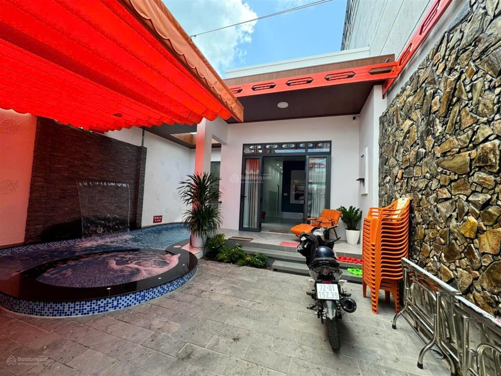Bán nhà mặt phố tại thị trấn phước hải, 7,8 tỷ, 153m2, 3pn, 3wc