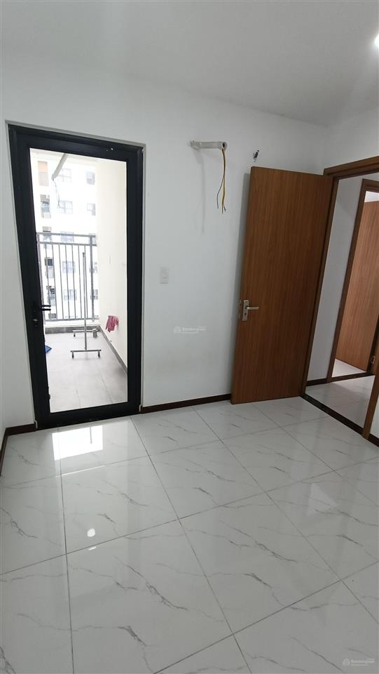 Cho thuê cc 2pn, 2wc có sẵn nội thất giá 5,5tr