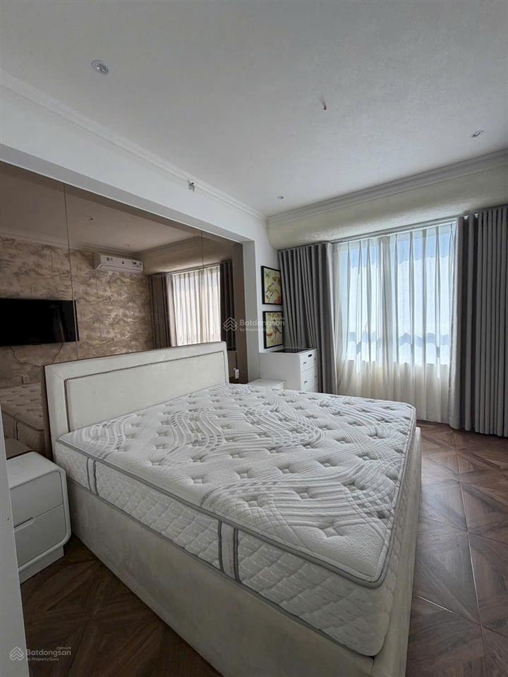 Bán nhanh giá tốt 3 phòng ngủ quanh 100tr /m2 ,sổ hồng, masteri thảo điền 0938 885 *** hồng