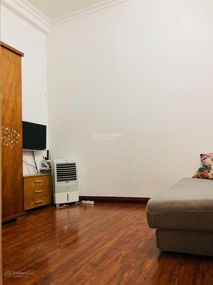 Cho thuê nhà 33m2 x 4 tầng, đủ đồ dùng và thiết bị pccc tại ngõ 358/25/5 bùi xương trạch, hà nội