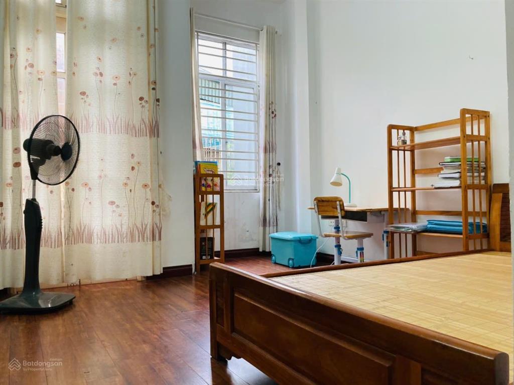 Cho thuê nhà 33m2 x 4 tầng, đủ đồ dùng và thiết bị pccc tại ngõ 358/25/5 bùi xương trạch, hà nội