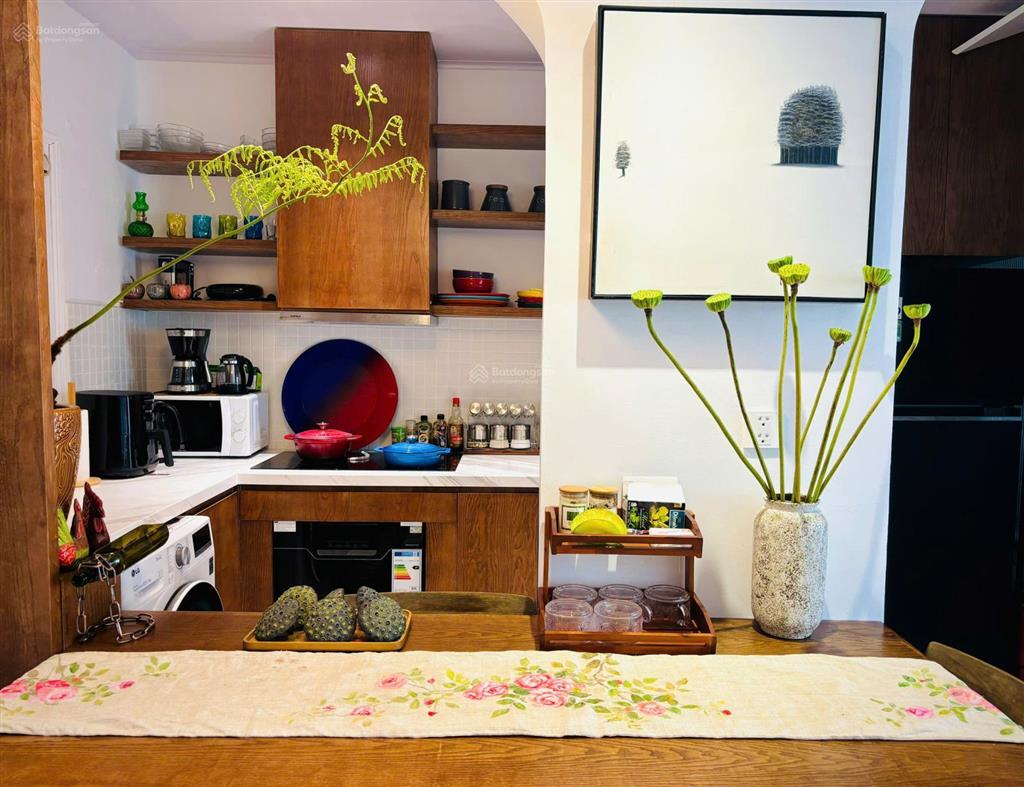 Homestay hàng vôi, hoàn kiếm, dòng tiền 40tr/tháng, 75m2 2pn nhà đẹp giá 7,5 tỷ