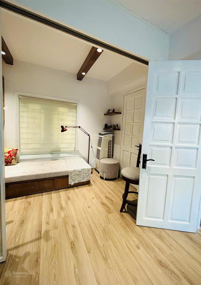 Homestay hàng vôi, hoàn kiếm, dòng tiền 40tr/tháng, 75m2 2pn nhà đẹp giá 7,5 tỷ