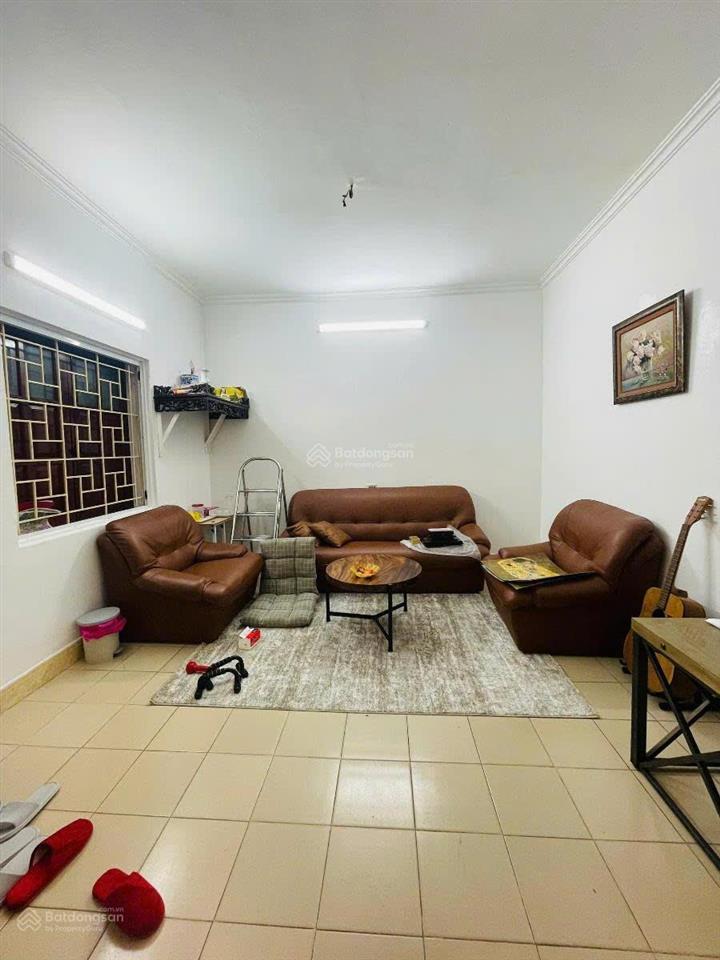 Chỉ 4,95 tỷ tập thể gần nguyễn thái học, đống đa, tầng 2, lô góc, sổ to, 90m2 3pn ở ngay