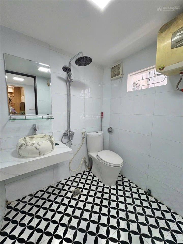 Hiếm! tập thể trần xuân soạn, hai bà trưng, tầng 2, lô góc 70m2 3pn 2wc ở luôn giá 3,75 tỷ