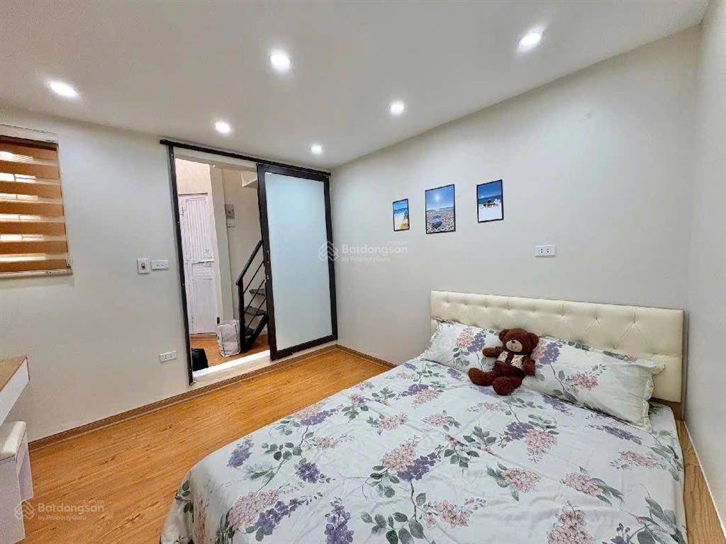 Hiếm! tập thể trần xuân soạn, hai bà trưng, tầng 2, lô góc 70m2 3pn 2wc ở luôn giá 3,75 tỷ