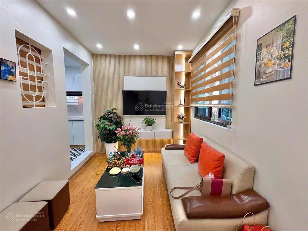 Hiếm! tập thể trần xuân soạn, hai bà trưng, tầng 2, lô góc 70m2 3pn 2wc ở luôn giá 3,75 tỷ