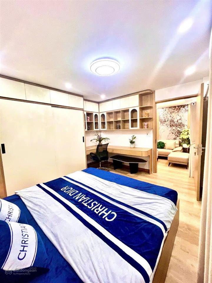 Tập thể đại học sư phạm, phố trần quốc hoàn, tầng 2, sổ to 80m2 2pn 2wc giá 4,85 tỷ