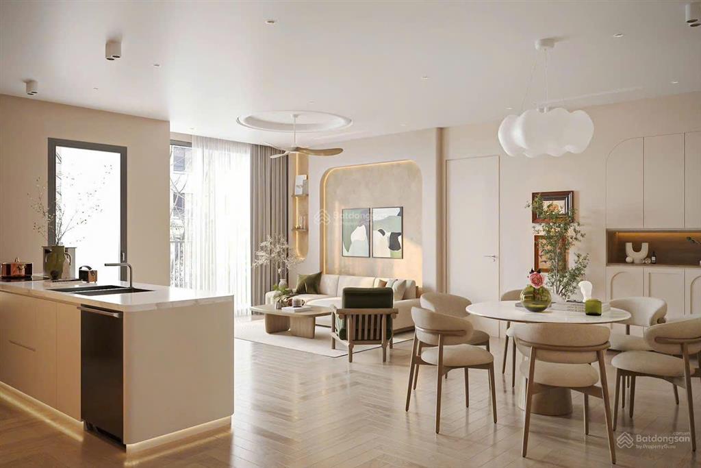 Giá rẻ! chỉ 3,15 tỷ tập thể thành công, huỳnh thúc kháng, view hồ, tầng 3, 55m2 2pn 2wc full nt
