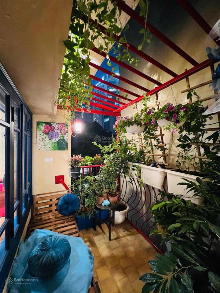 Homstay tông đản, hoàn kiếm, dòng tiền 40tr/tháng, 75m2 2pn full nội thất giá 7,5 tỷ