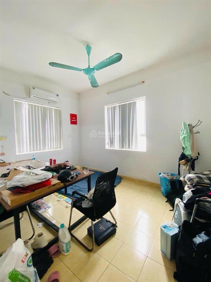 Chỉ 4,39 tỷ căn hộ tòa b6b nam trung yên, cầu giấy, lô góc, tầng trung 68m2 2pn 2wc ở ngay