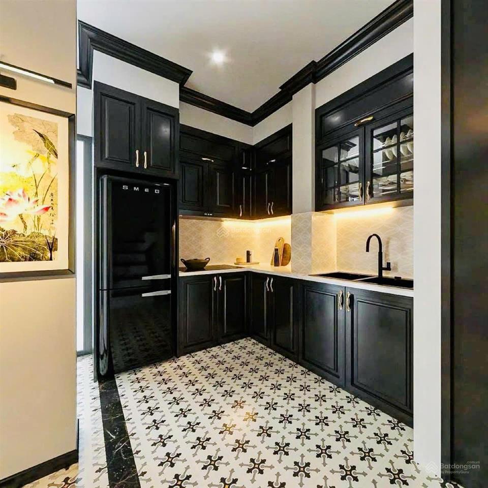 Chỉ 9 tỷ nhà đẹp p. trúc bạch, 20m ra phố cổ, ngõ rộng sáng, full nội thất cao cấp, 32m2*5t