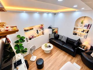 Giá hời 5,75 tỷ  nhà phạm đình hổ, hai bà trưng, gần phố, 25m2 4 tầng full nội thất