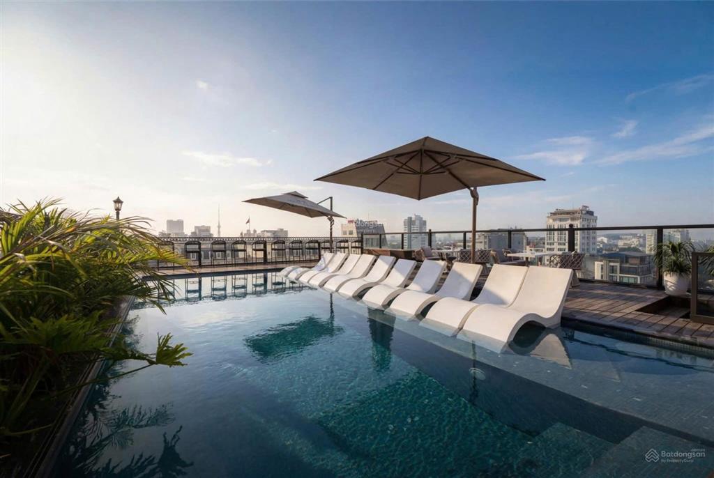 Khách sạn mặt phố hàng bạc, đinh liệt, 120m2 7 tầng 24 phòng giá 115 tỷ