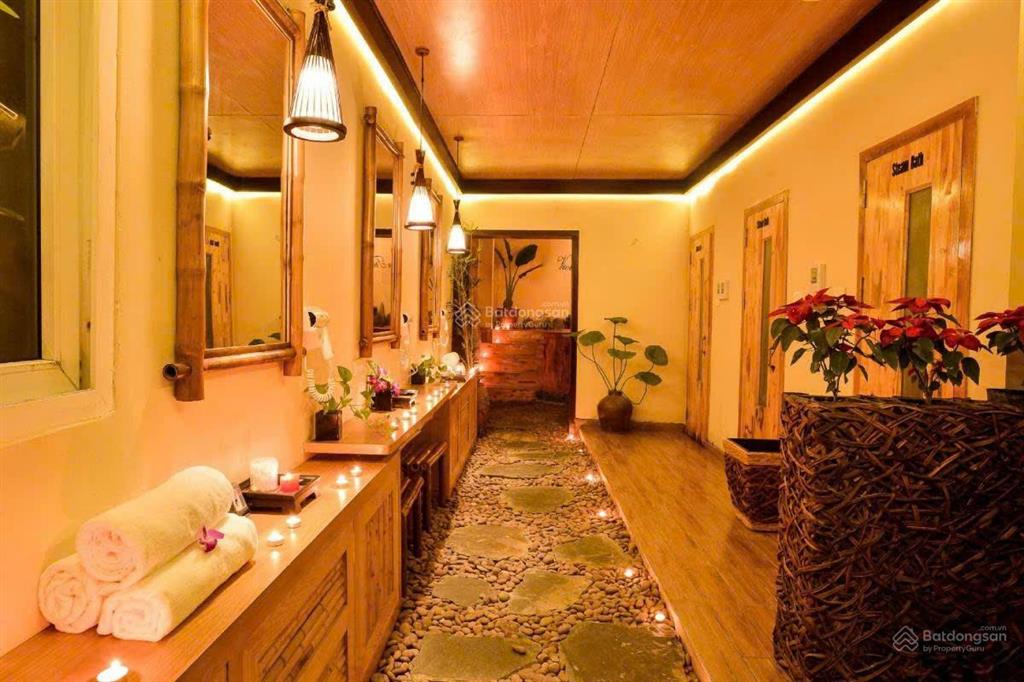 Mặt phố gia ngư, cầu gỗ, hoàn kiếm, view hồ gươm, dt 80m2 , 5 tầng , giá 59 tỷ